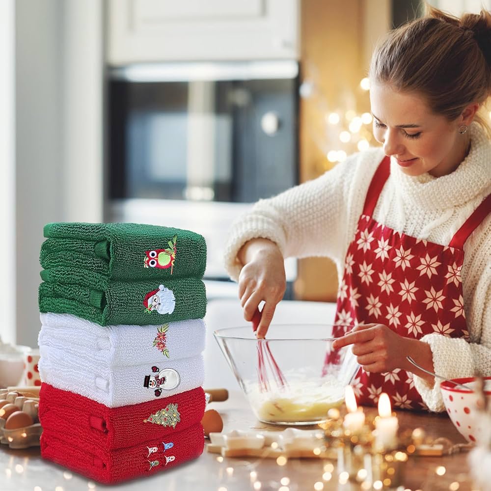 Holiday Season Made Easy: Custom Towels and Bathrobes for the Ultimate Festive Gifting